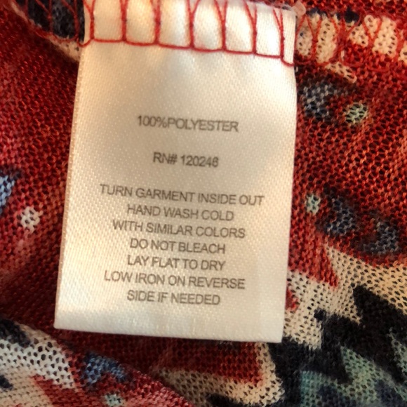 WF Aztec Print T-shirt Size Medium runs Small - Picture 5 of 6